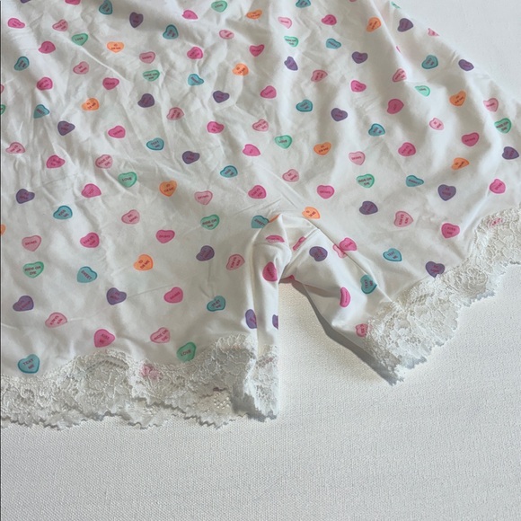 Ships today!! NWT Skims Fits Everybody Lace Triangle Romper Marble Candy Heart P - Picture 12 of 14